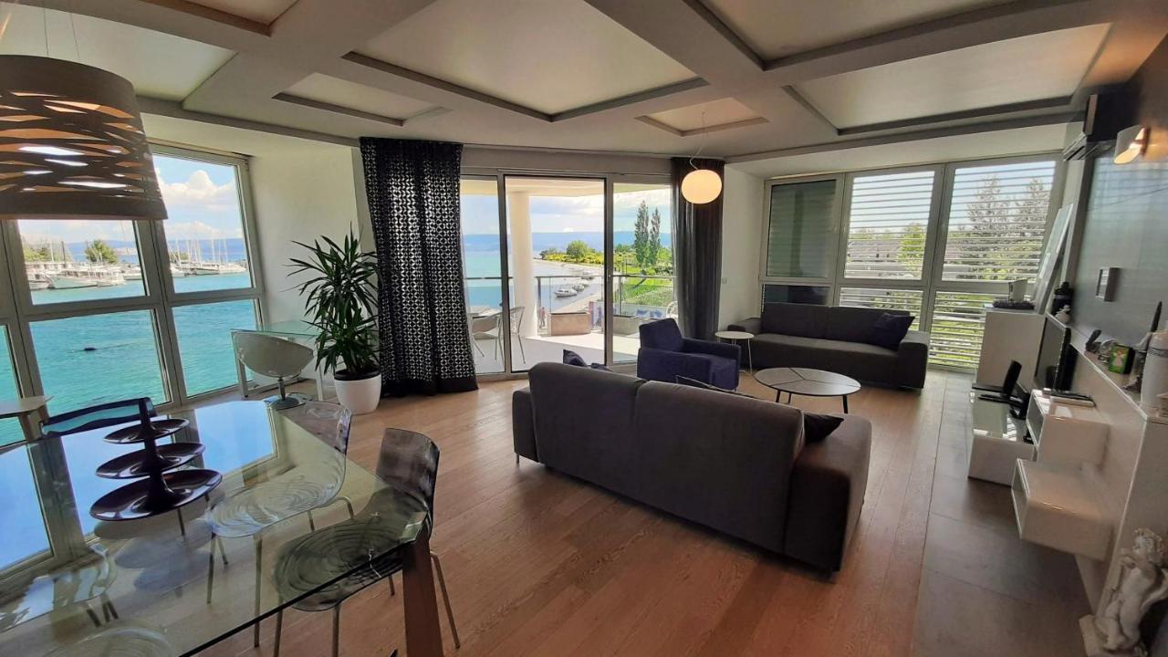 Iva Apartment